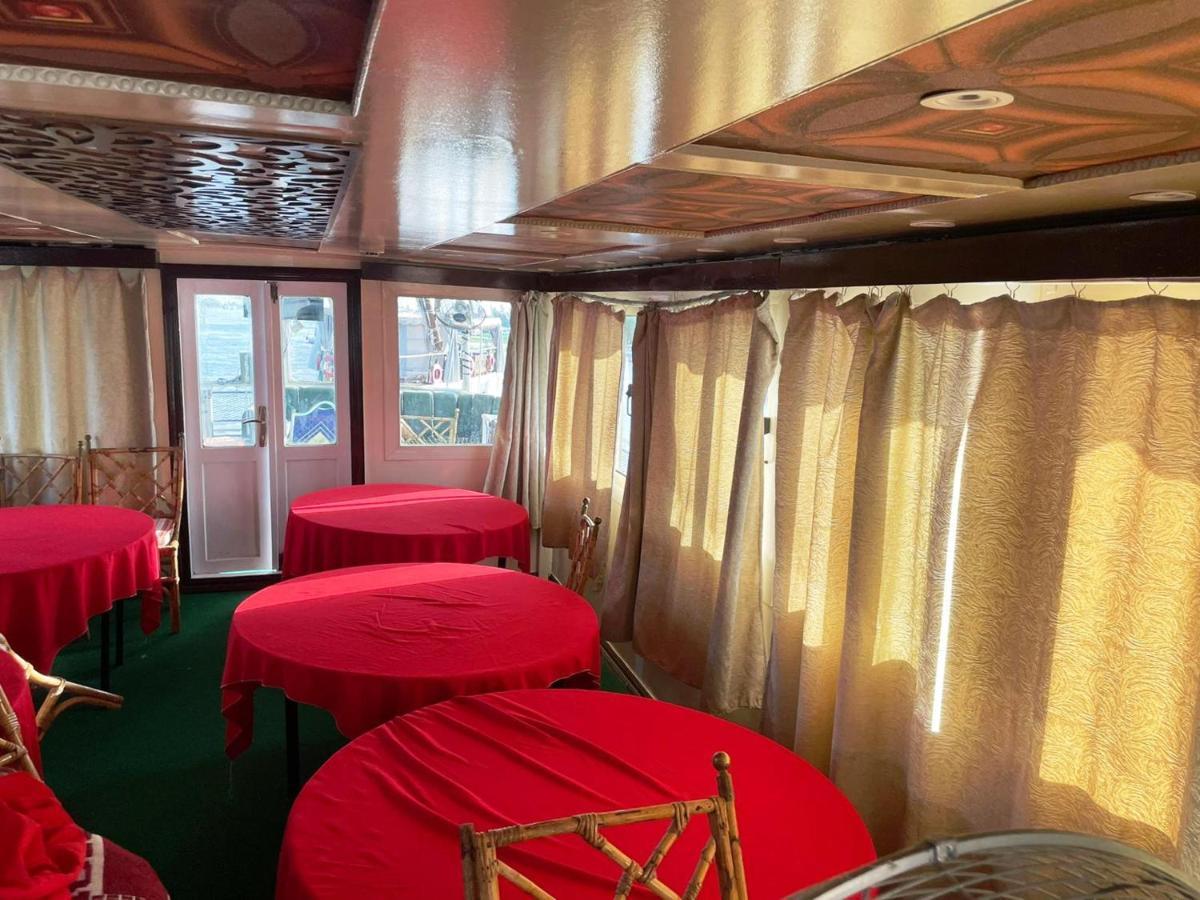 Floating Hotel- Happy Nile Boat Luxor Luaran gambar