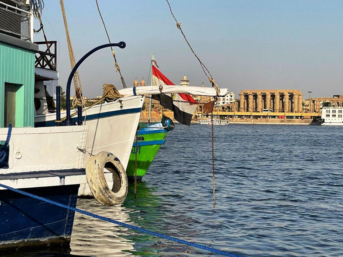 Floating Hotel- Happy Nile Boat Luxor Luaran gambar