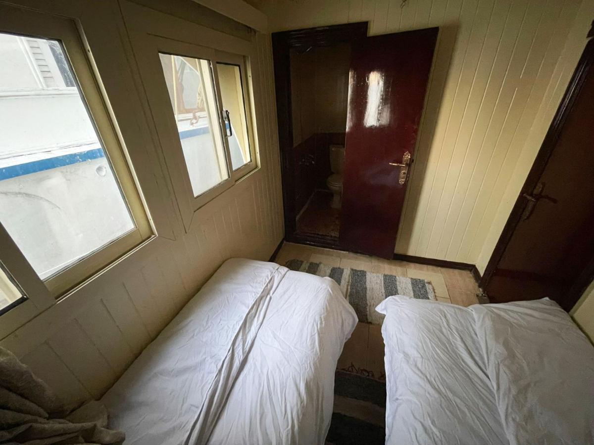 Floating Hotel- Happy Nile Boat Luxor Luaran gambar